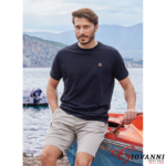 Men’s relaxed-fit T-shirt in black