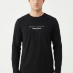 Minimalist Men’s Long-Sleeve T-Shirt with Crew Neck